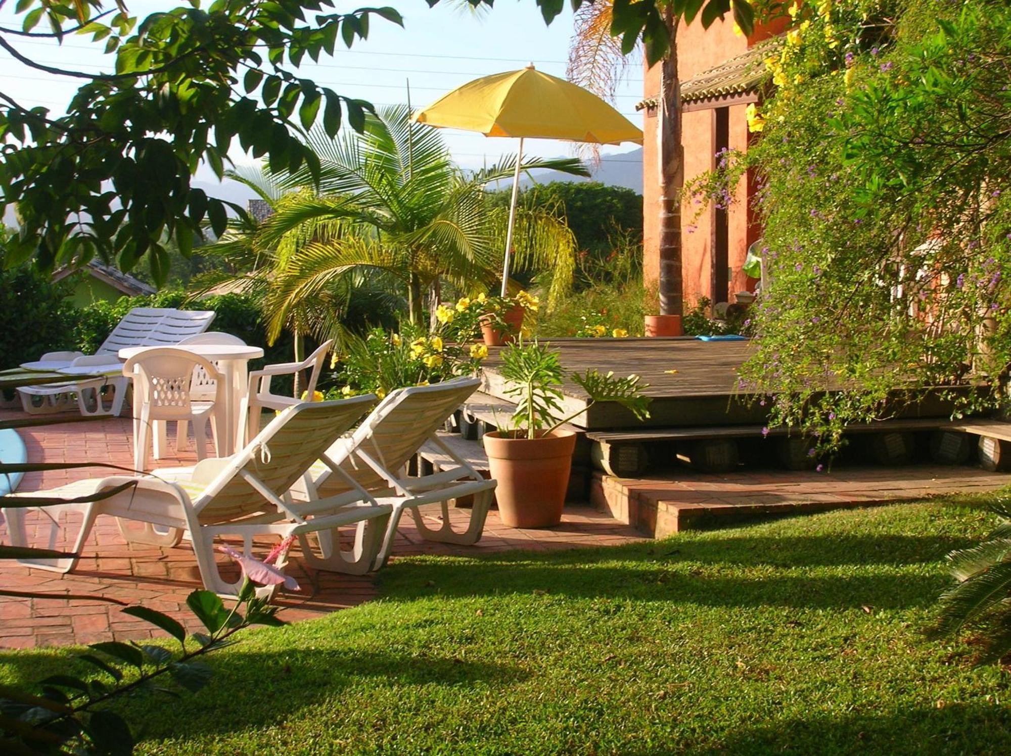 Hotel Estalagem Capitao Gancho Praia do Rosa Esterno foto