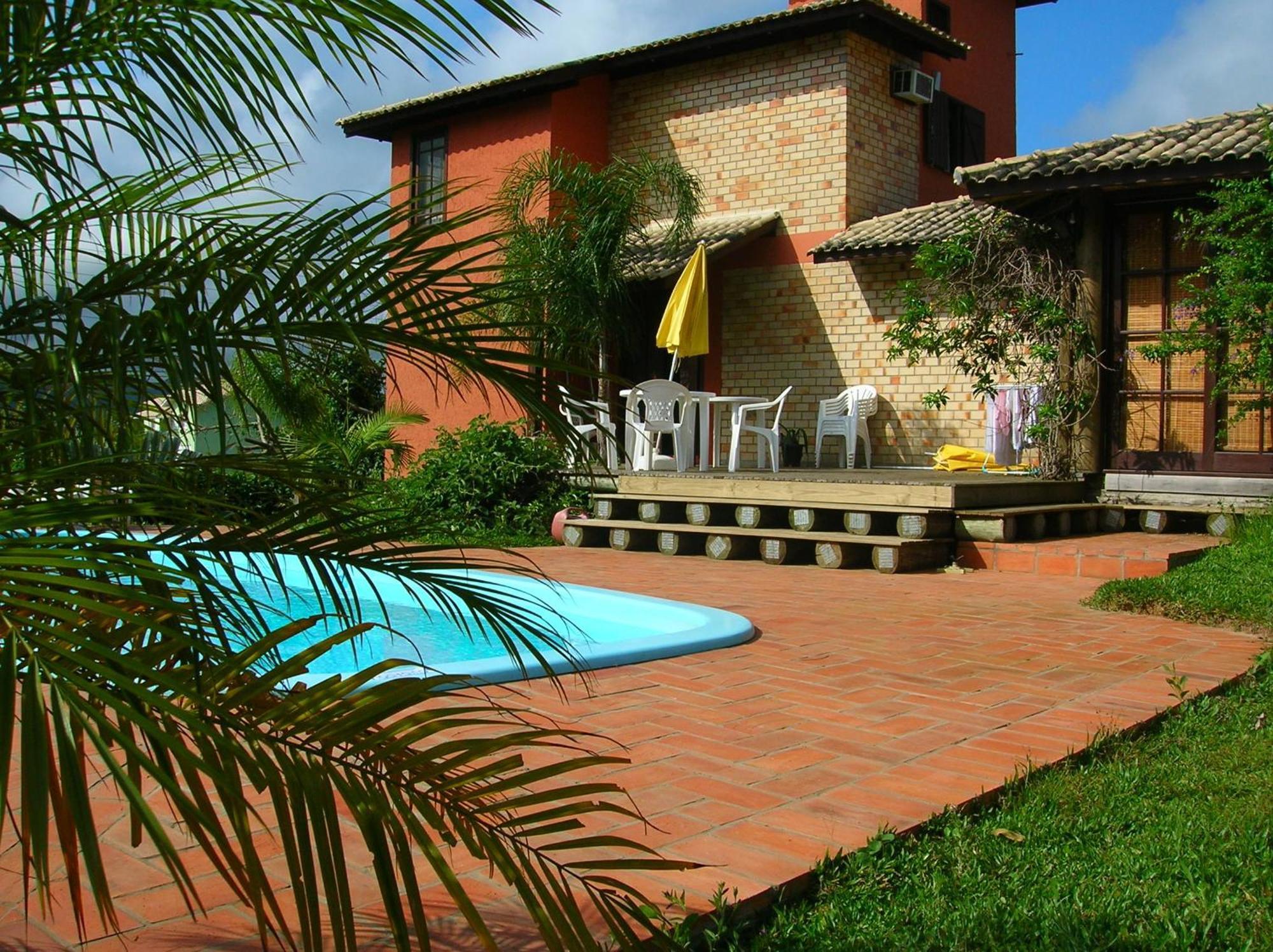 Hotel Estalagem Capitao Gancho Praia do Rosa Esterno foto